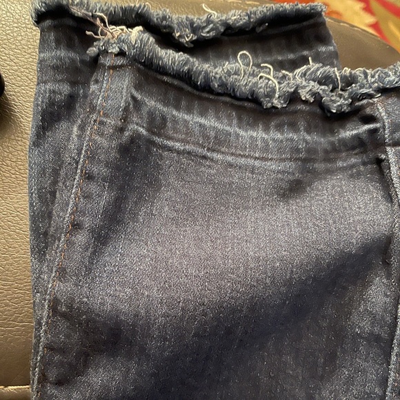 AG Prima Mid Rise Cigarette Jeans Size 28R - Picture 6 of 8